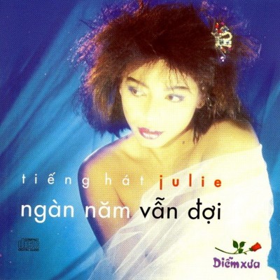 DXCD007 - Julie - Ngan nam van doi